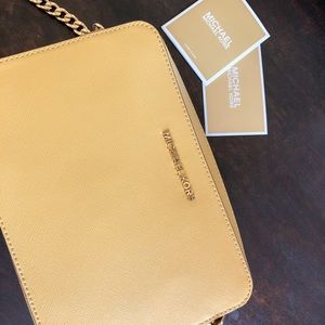 SOLD - Michael Kors Jet Set Saffiano Crossbody